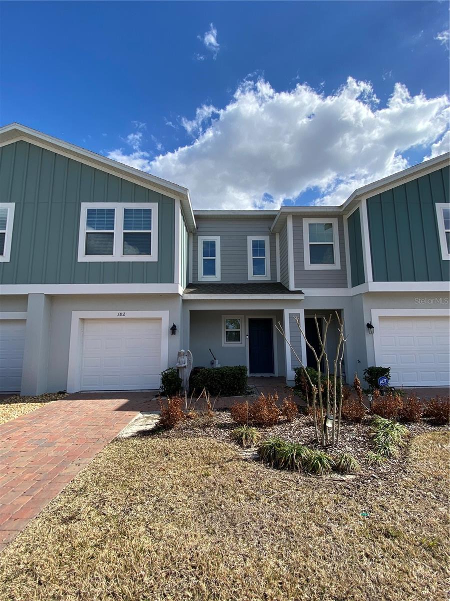 Details for 182 Glass Onion Drive, HOWEY IN THE HILLS, FL 34737