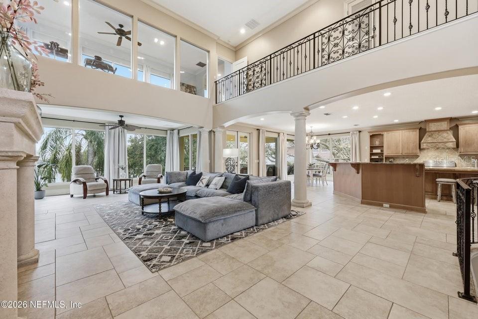 Image 19 of 99 For 7149 Middleton Avenue