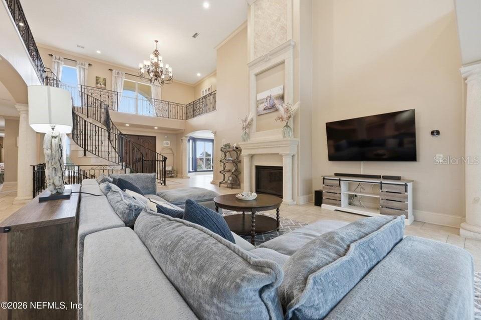 Image 22 of 99 For 7149 Middleton Avenue