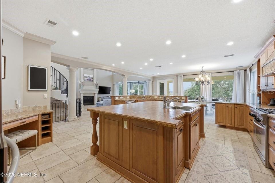 Image 32 of 99 For 7149 Middleton Avenue