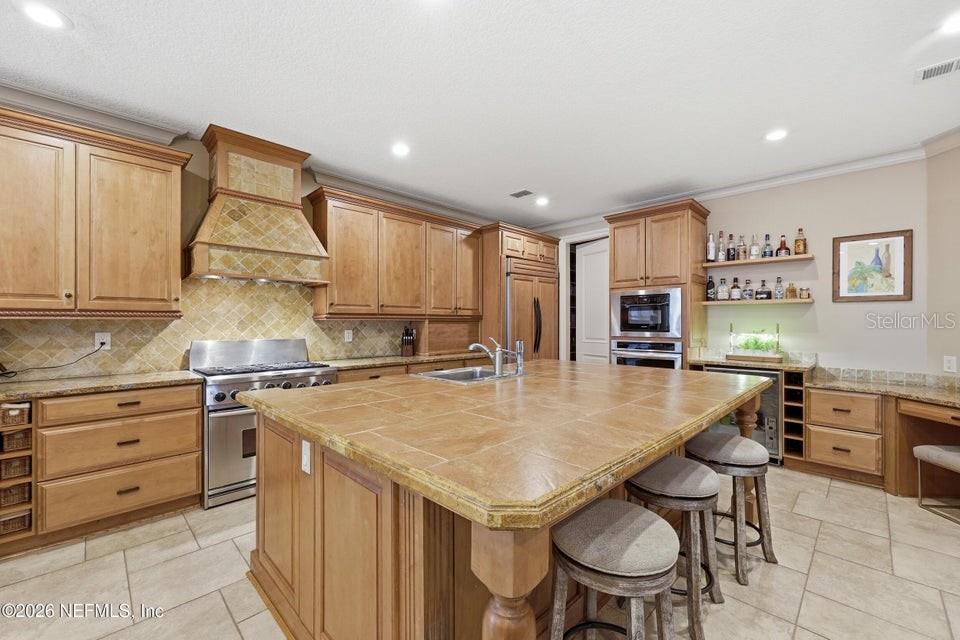 Image 35 of 99 For 7149 Middleton Avenue