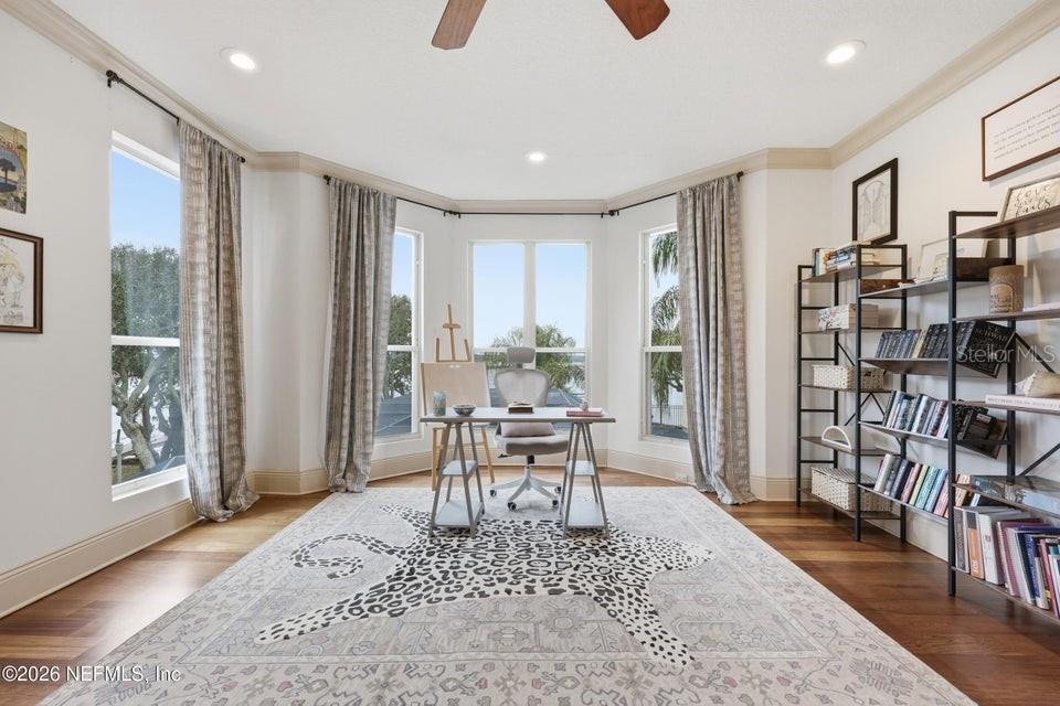 Image 43 of 99 For 7149 Middleton Avenue