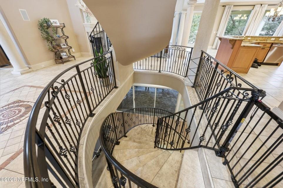 Image 77 of 99 For 7149 Middleton Avenue