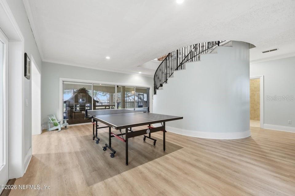 Image 84 of 99 For 7149 Middleton Avenue