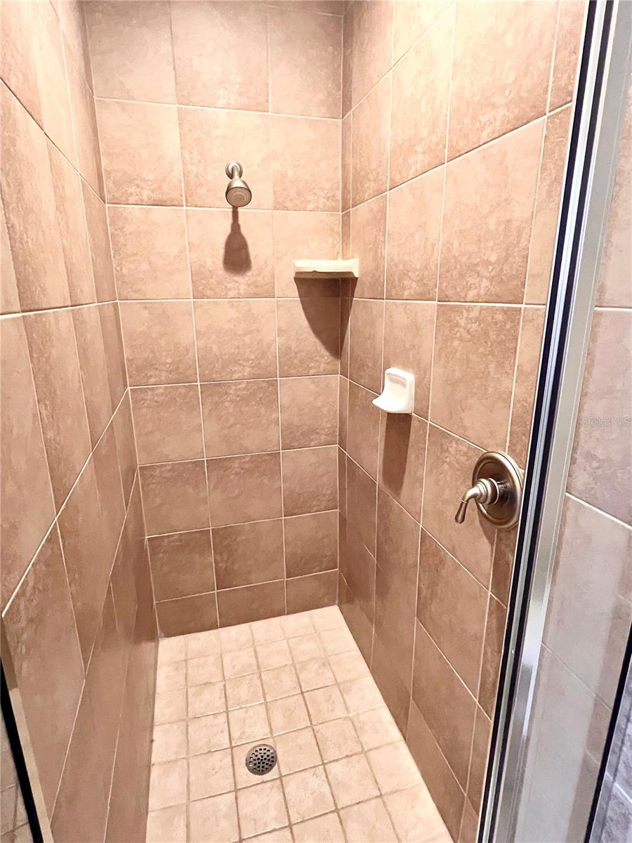 Image 9 of 24 For 1406 Reunion Boulevard