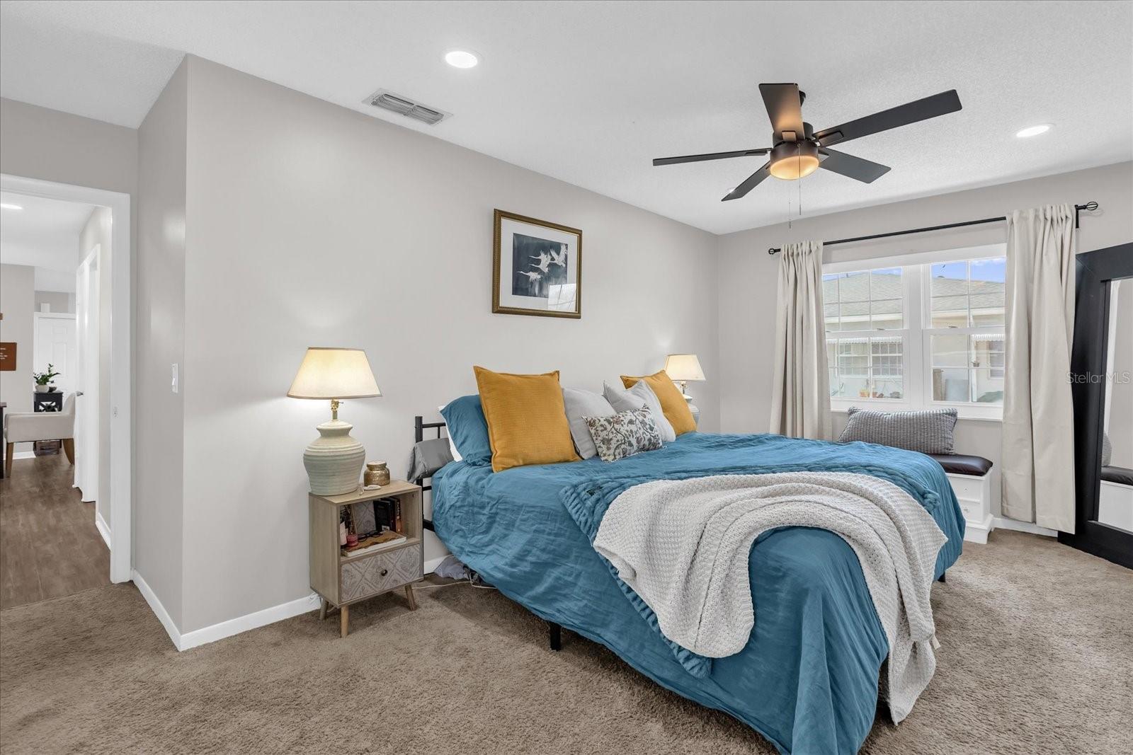 Image 17 of 27 For 11137 Acme Drive 207 A