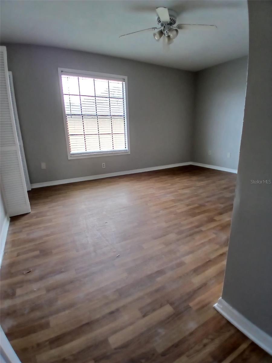 Image 10 of 29 For 7454 Wynnewood Square 188