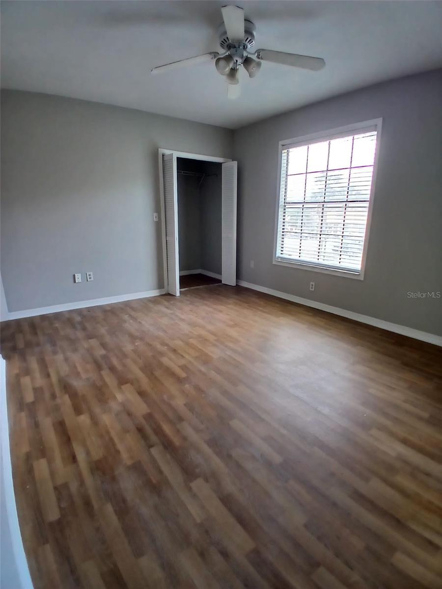 Image 16 of 29 For 7454 Wynnewood Square 188