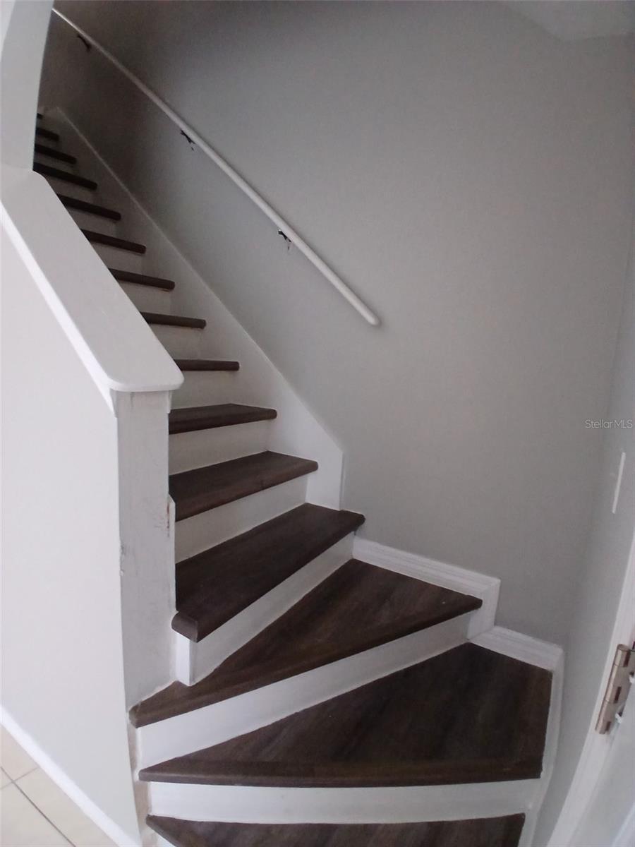 Image 17 of 29 For 7454 Wynnewood Square 188