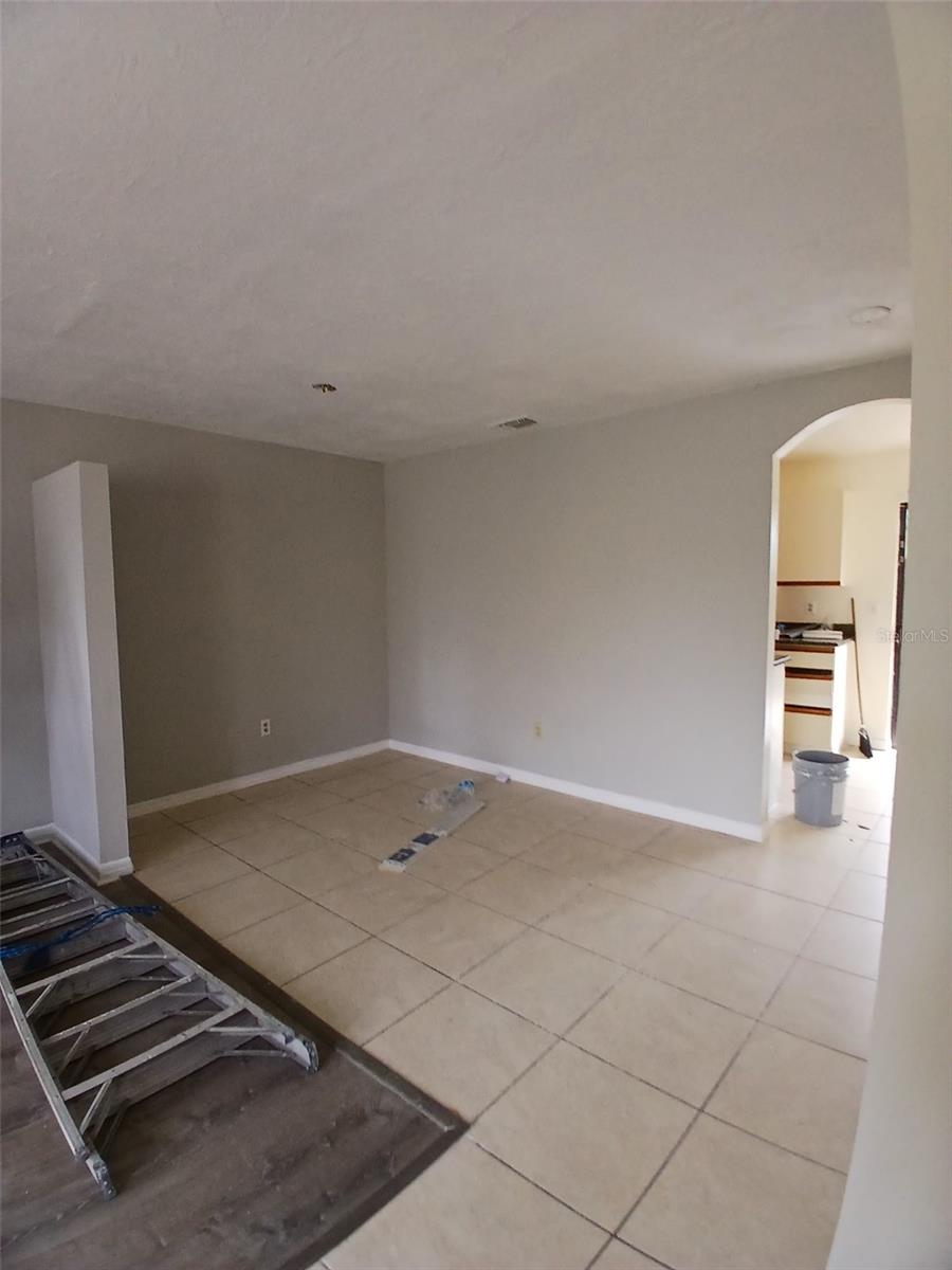 Image 22 of 29 For 7454 Wynnewood Square 188