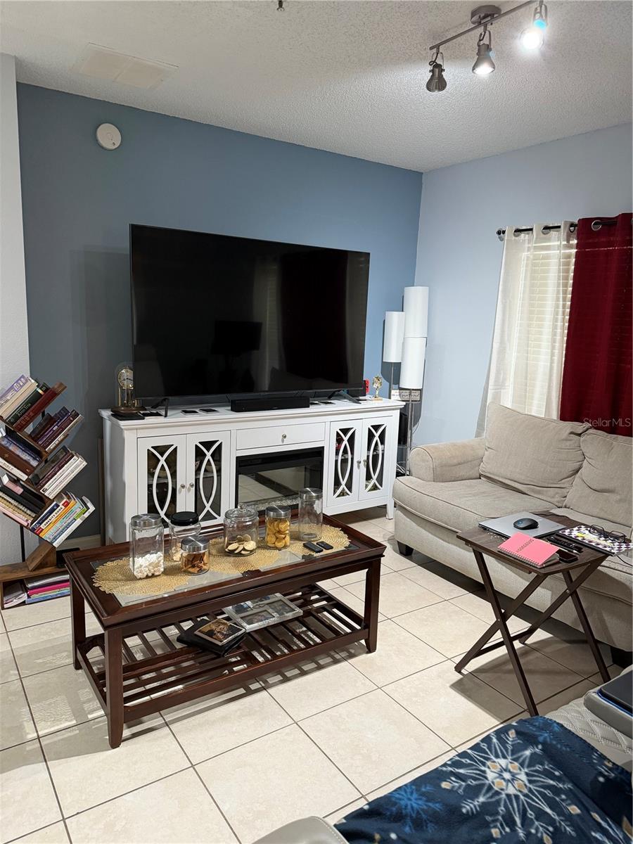 Image 5 of 15 For 2048 Cypress Bay Boulevard