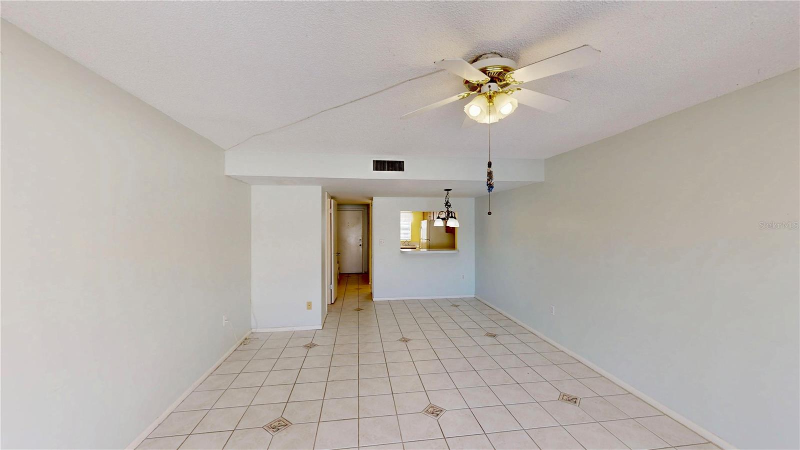 Image 10 of 29 For 404 Orlando Avenue 8b