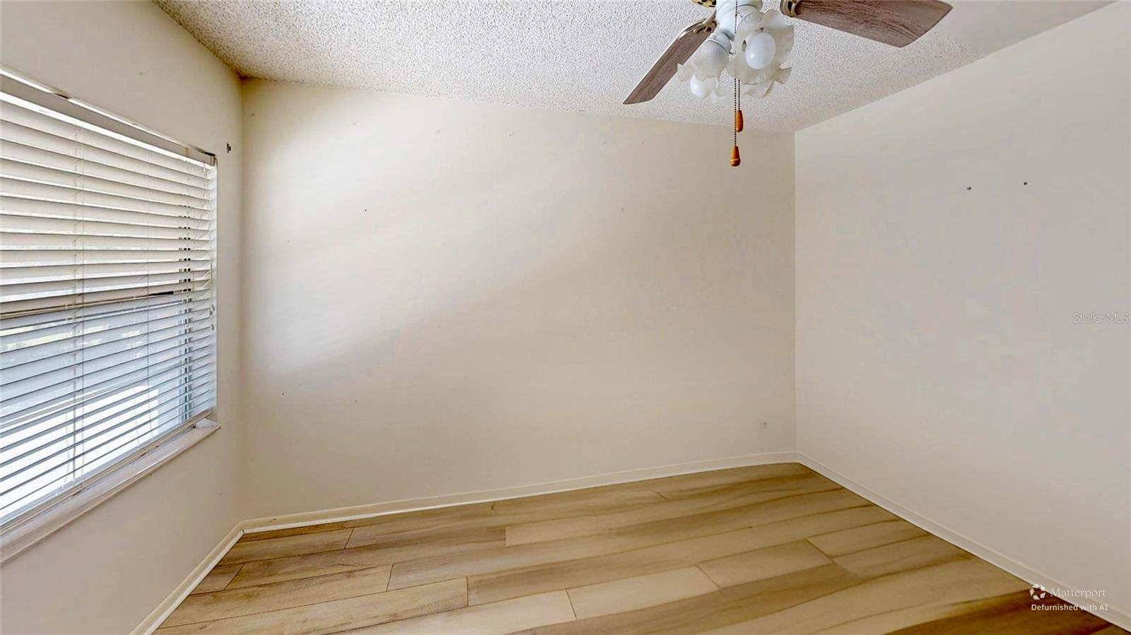 Image 21 of 29 For 404 Orlando Avenue 8b