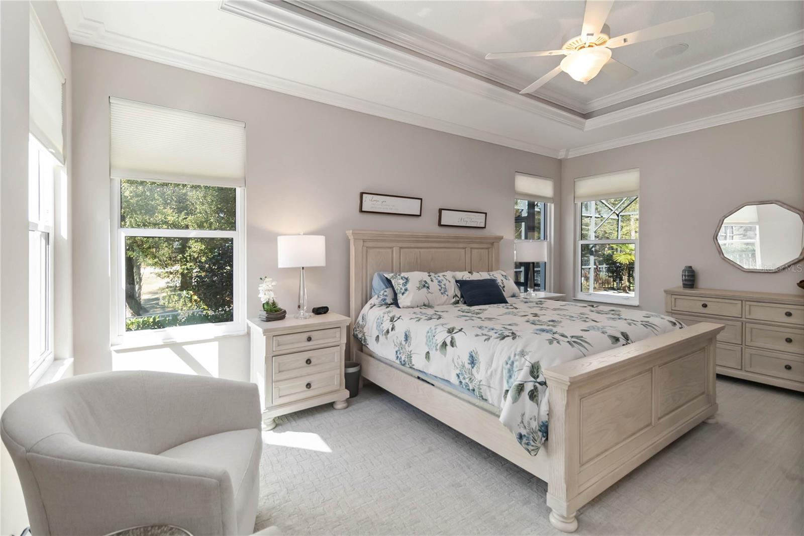 Image 19 of 32 For 440 Victoria Park Drive