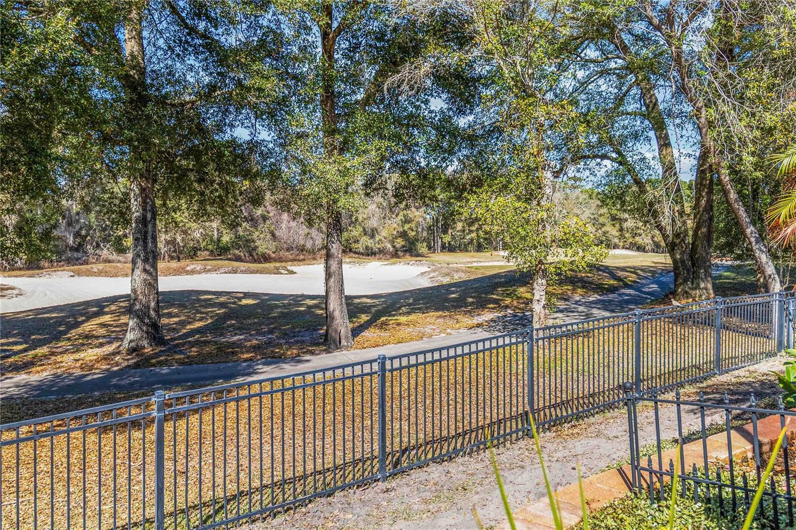 Image 28 of 32 For 440 Victoria Park Drive