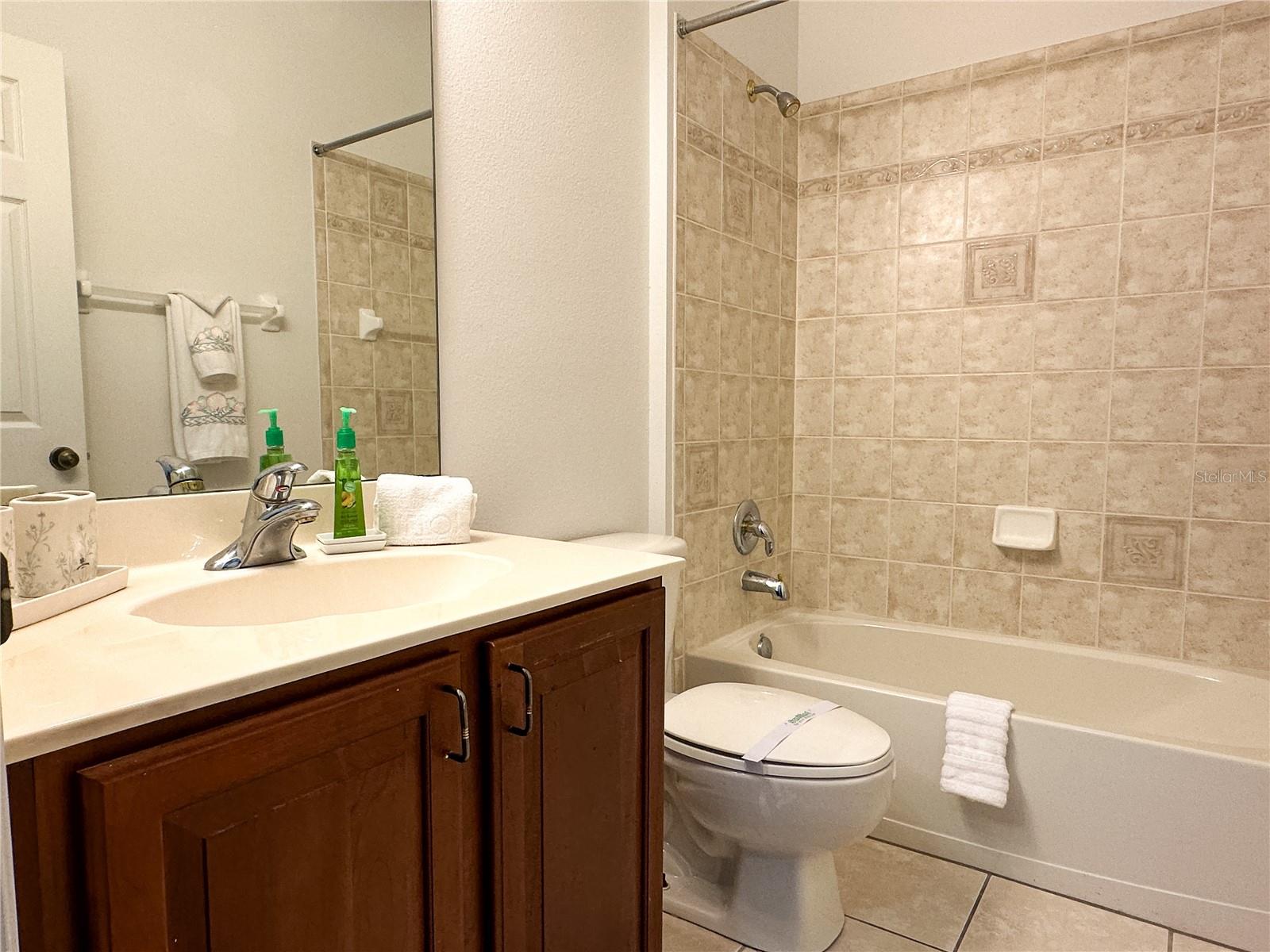 Image 16 of 26 For 2621 Shirehall Lane