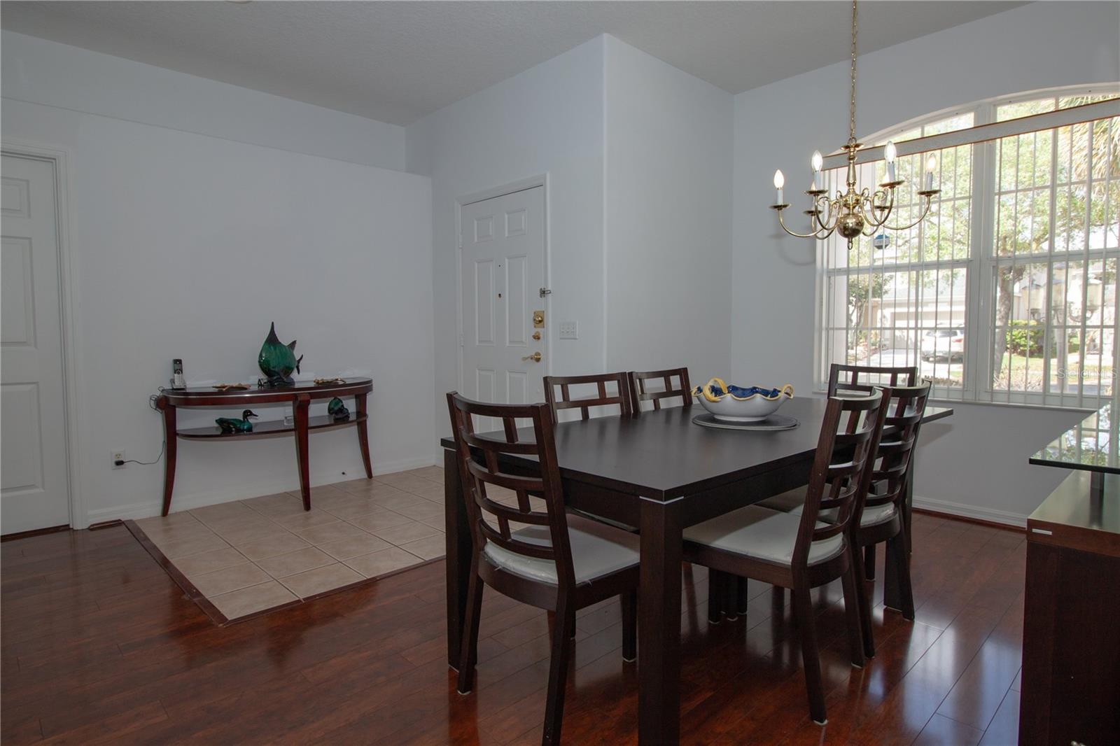 Image 3 of 26 For 2621 Shirehall Lane