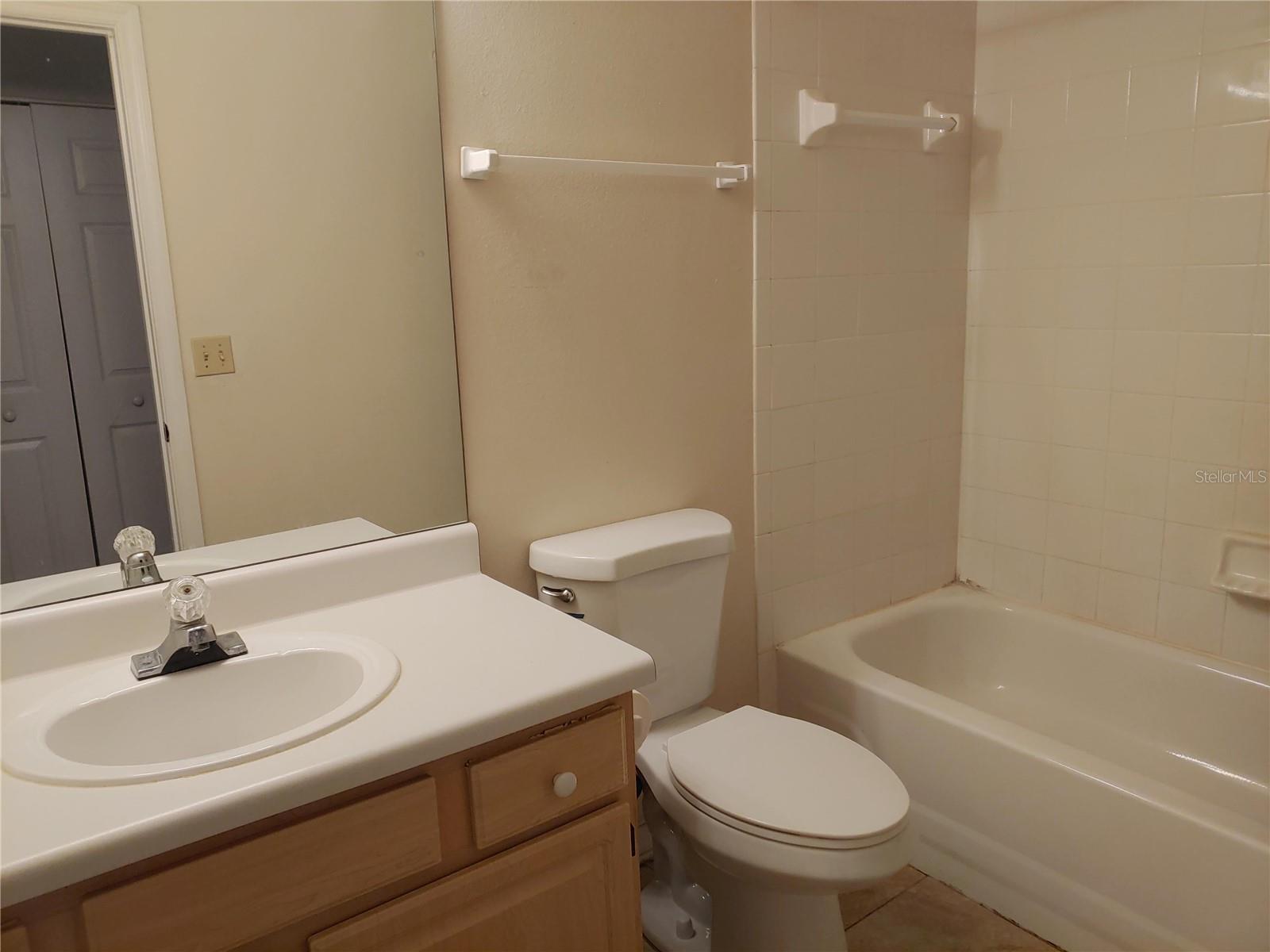 Image 10 of 15 For 1969 Summer Club Drive 311