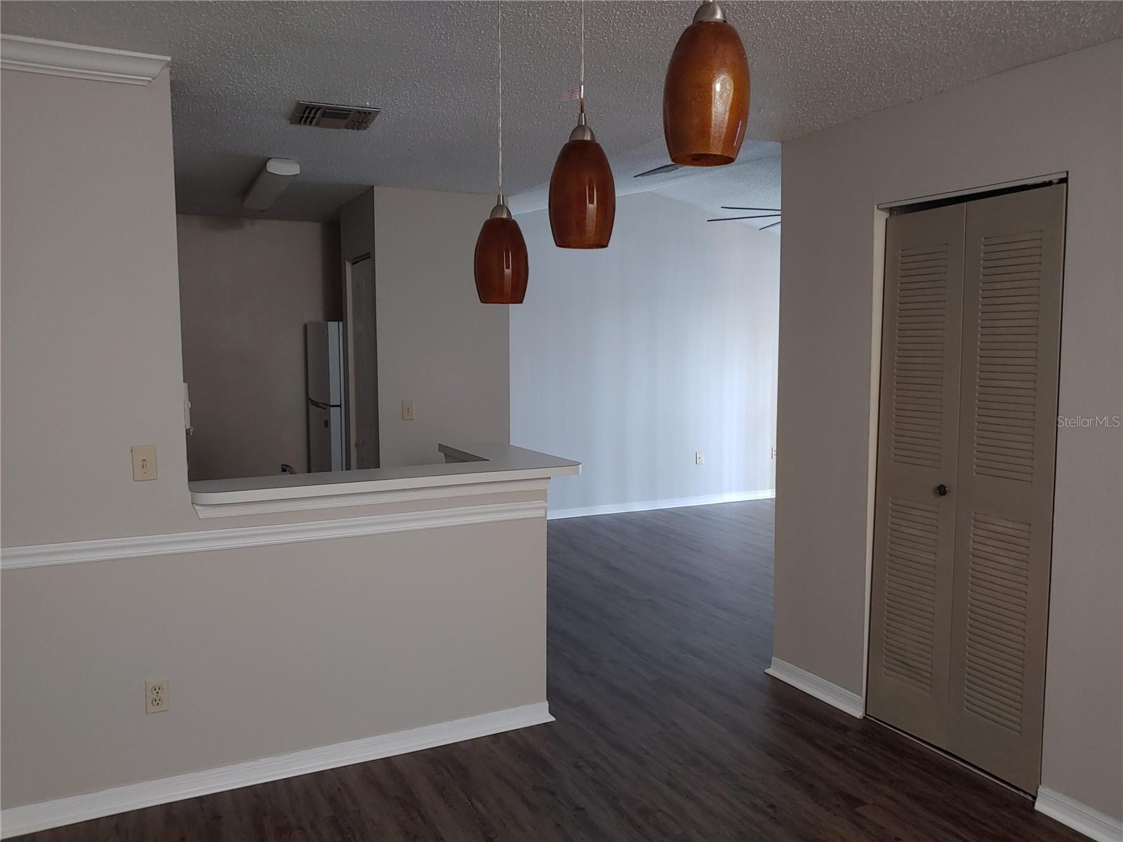 Image 2 of 15 For 1969 Summer Club Drive 311