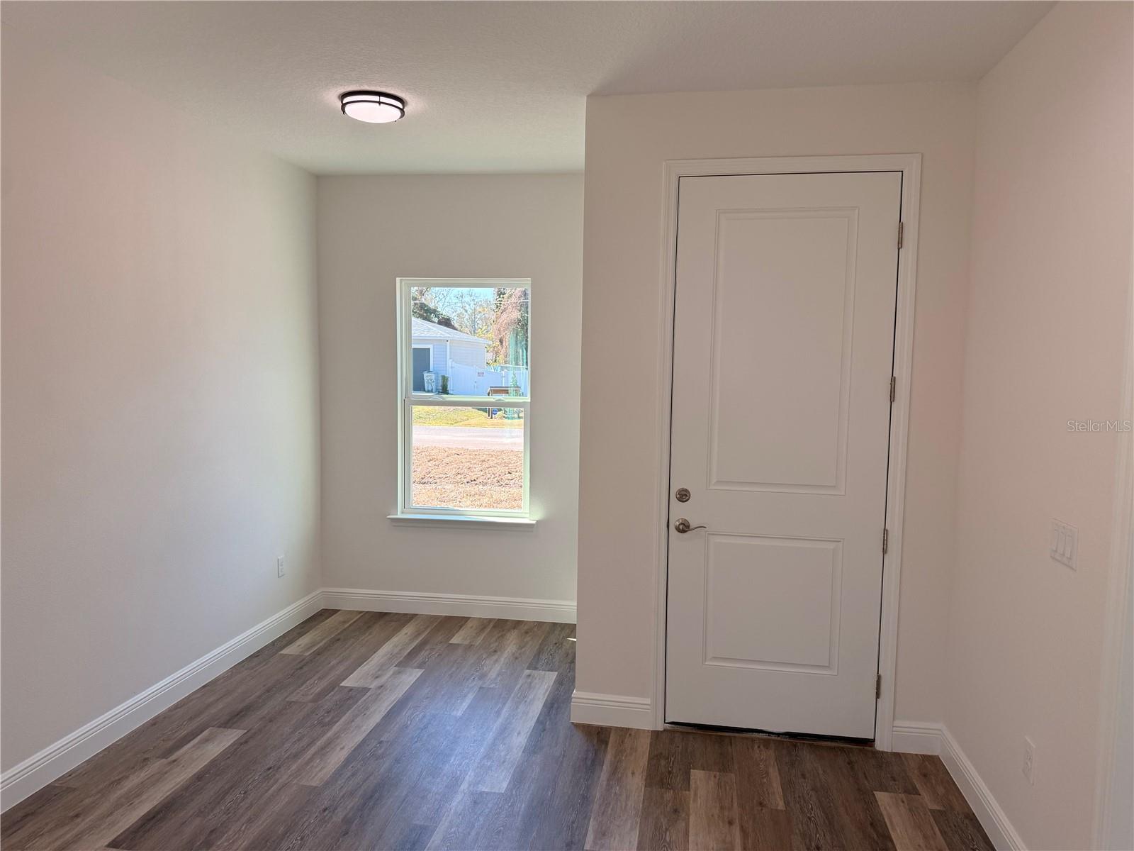 Image 18 of 30 For 2207 Mccarthy Avenue