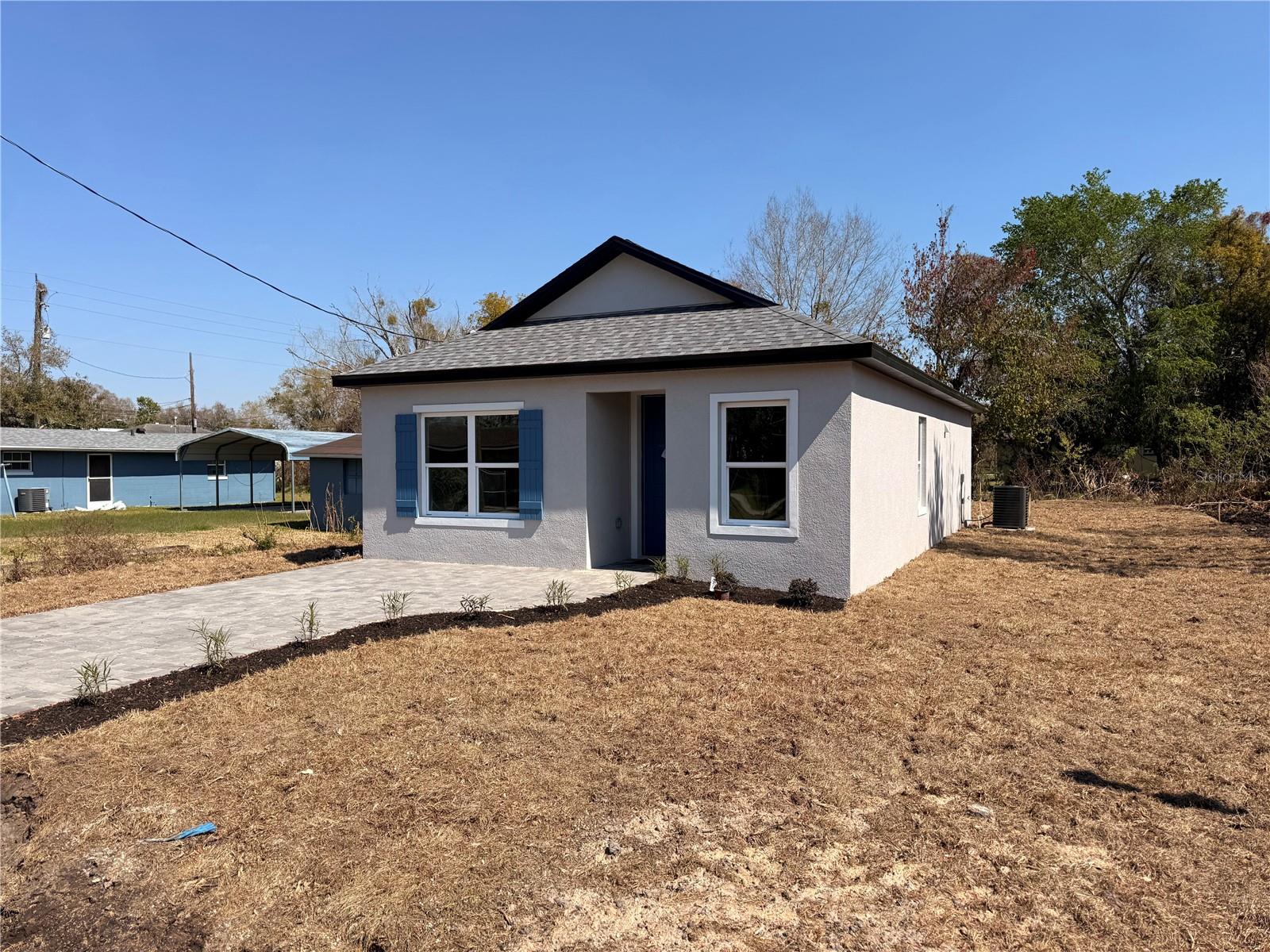 Image 2 of 30 For 2207 Mccarthy Avenue