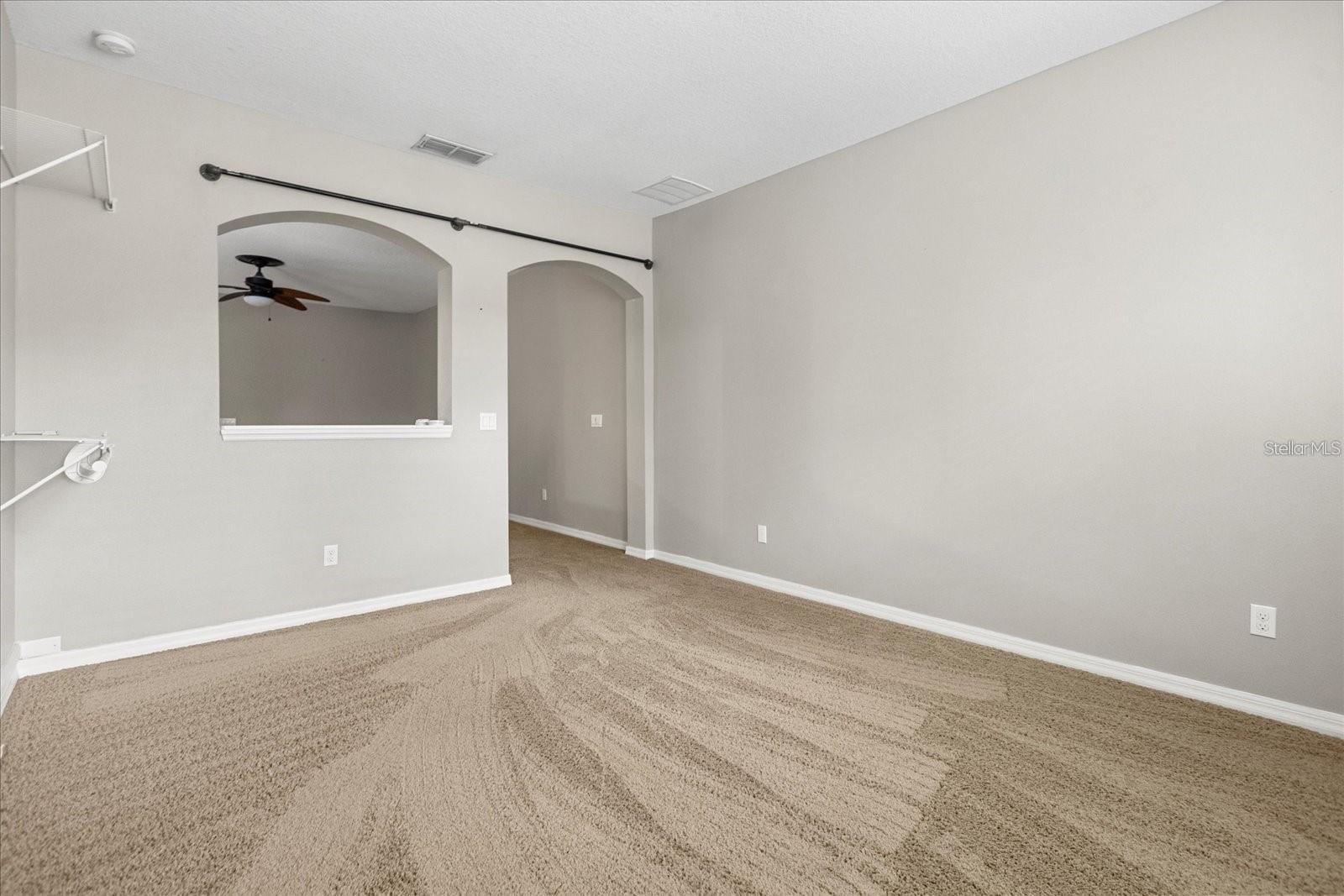 Image 31 of 39 For 14235 Desert Haven Street 3503