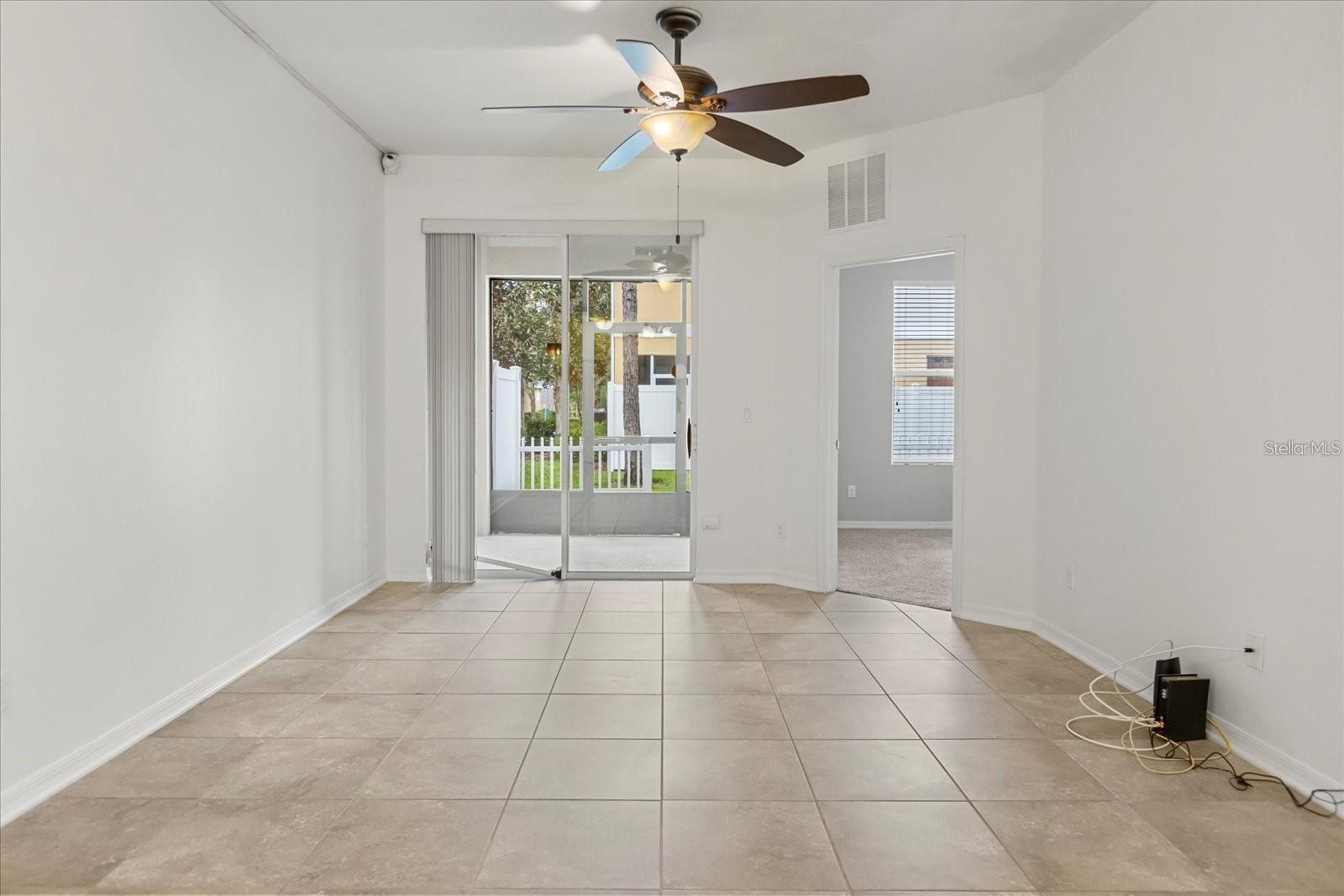 Image 5 of 39 For 14235 Desert Haven Street 3503