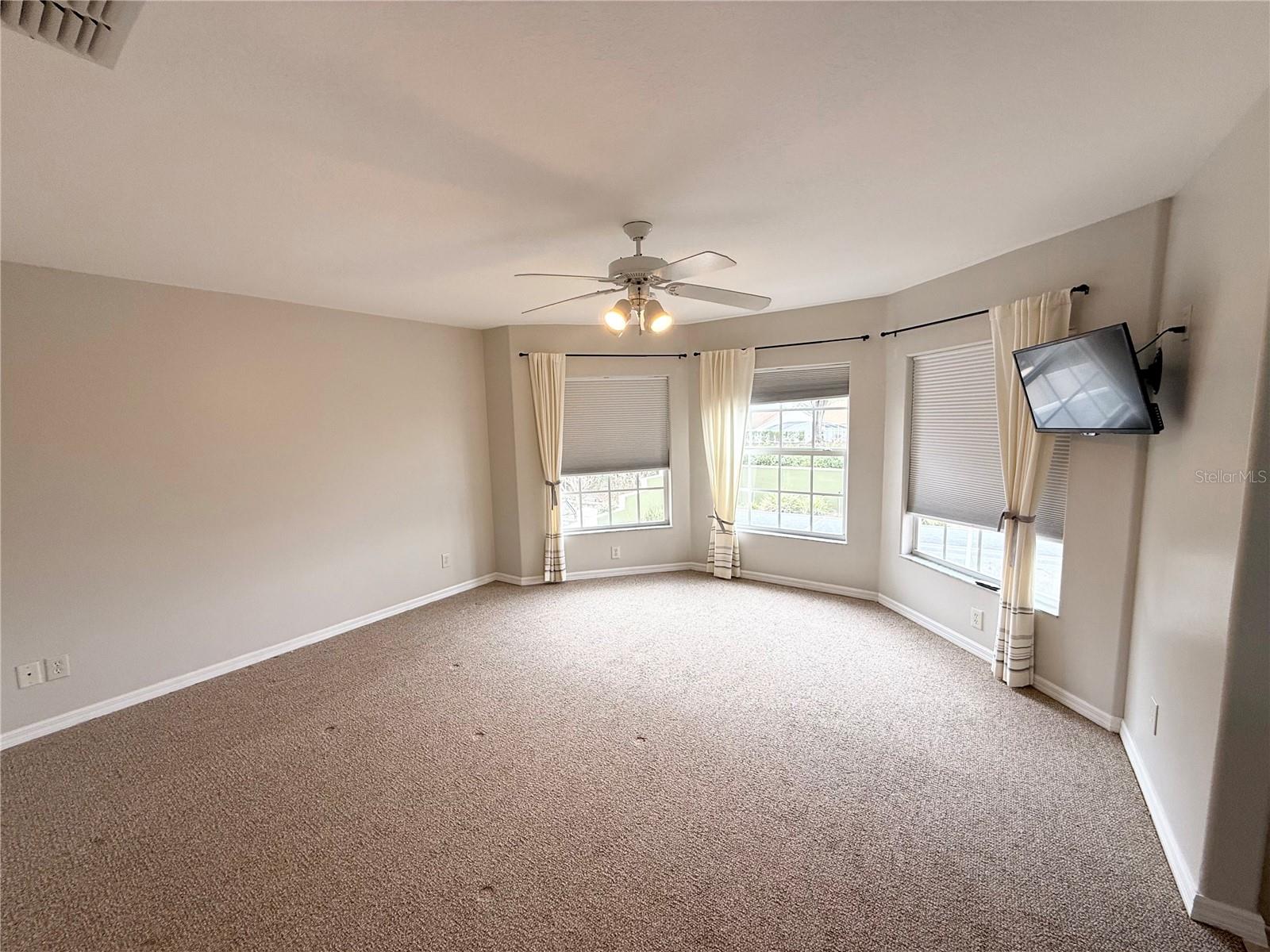 Image 24 of 41 For 104 Vista Loop