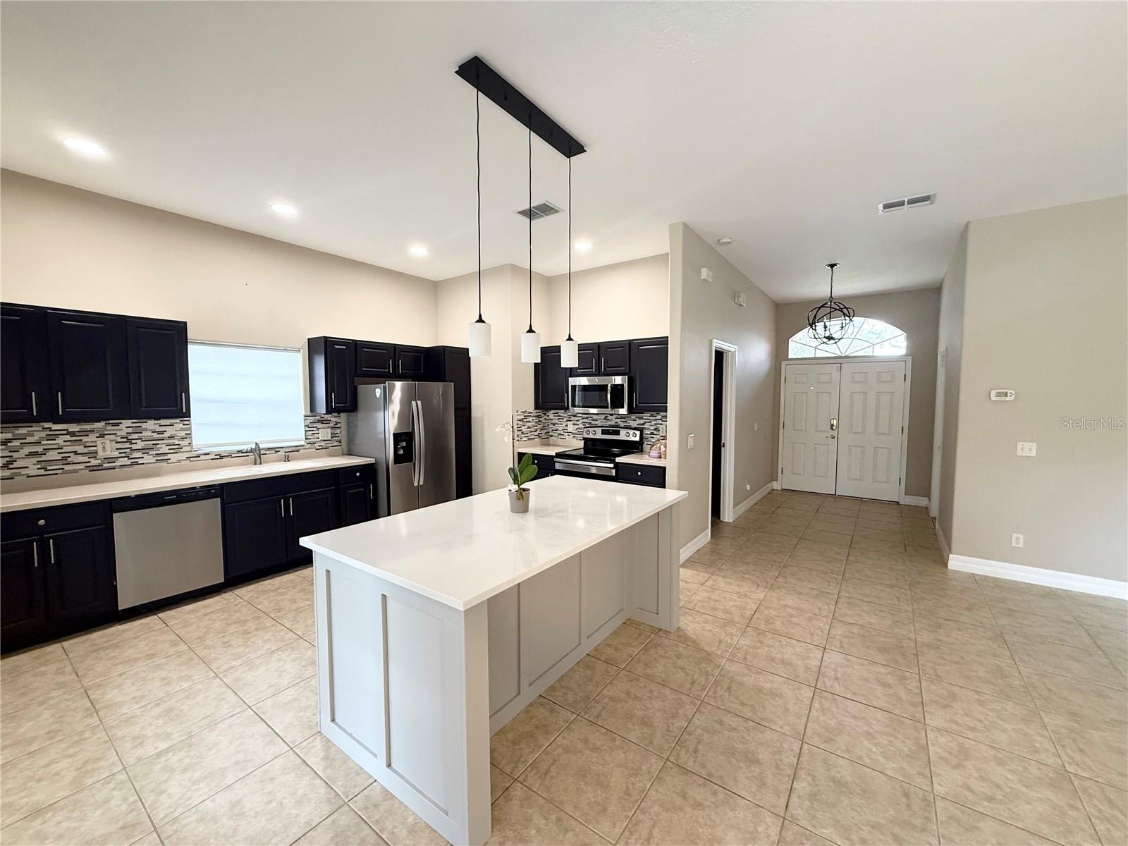 Image 7 of 41 For 104 Vista Loop