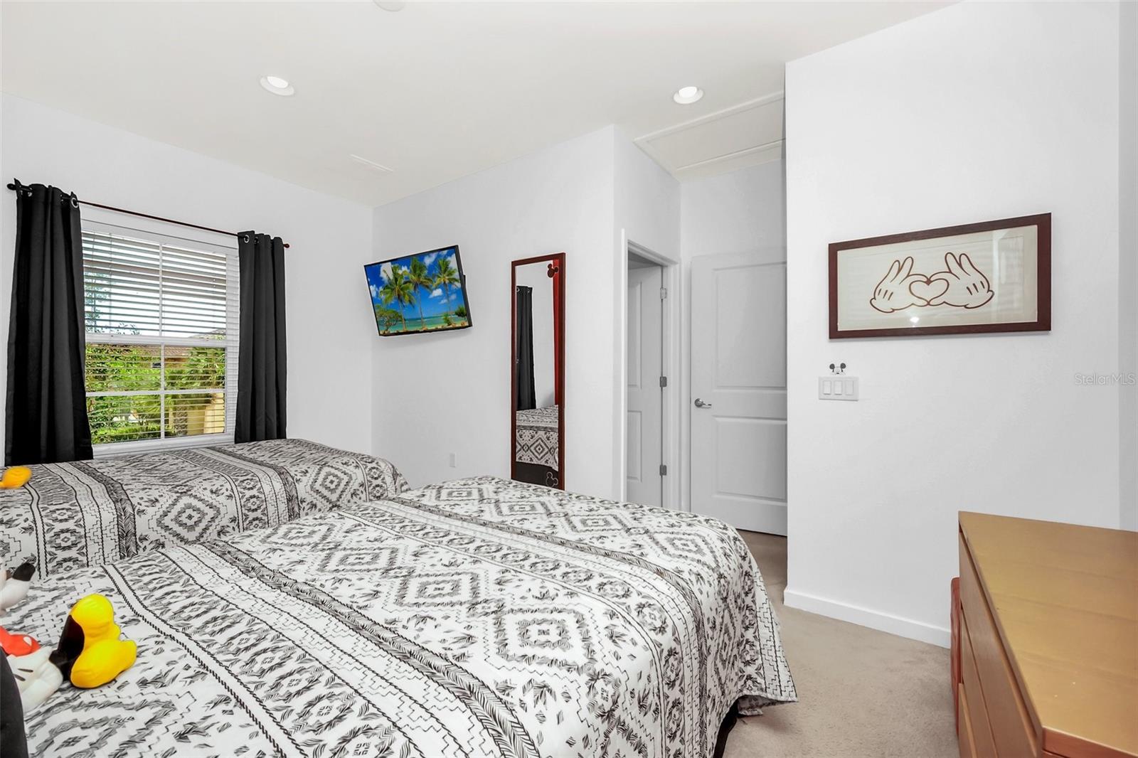 Image 17 of 37 For 2607 Corvette Lane