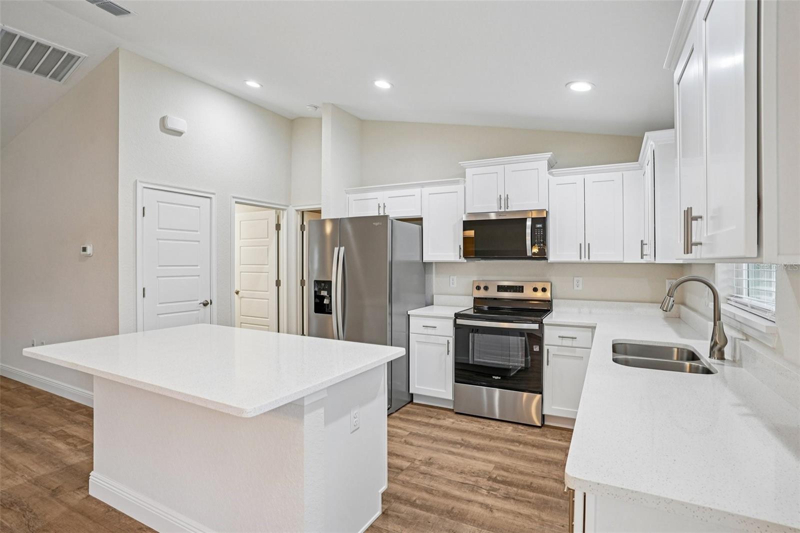 Image 18 of 53 For 214 Caldwell Drive