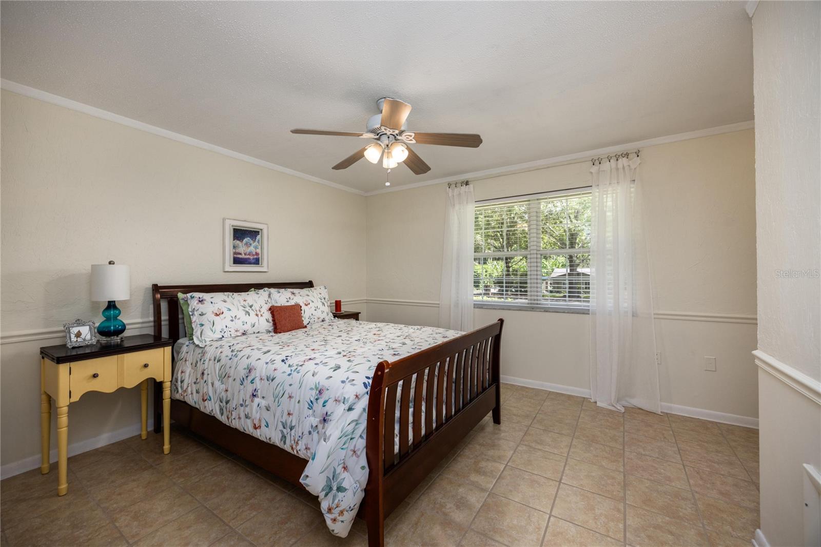 Image 23 of 36 For 450 58th Street