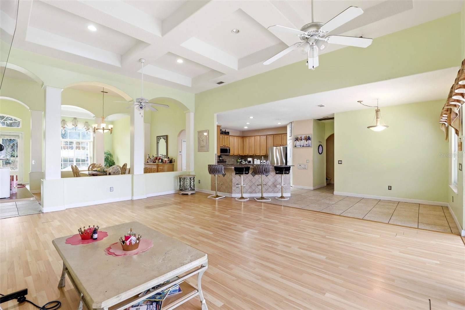 Image 10 of 28 For 9669 Westover Club Circle