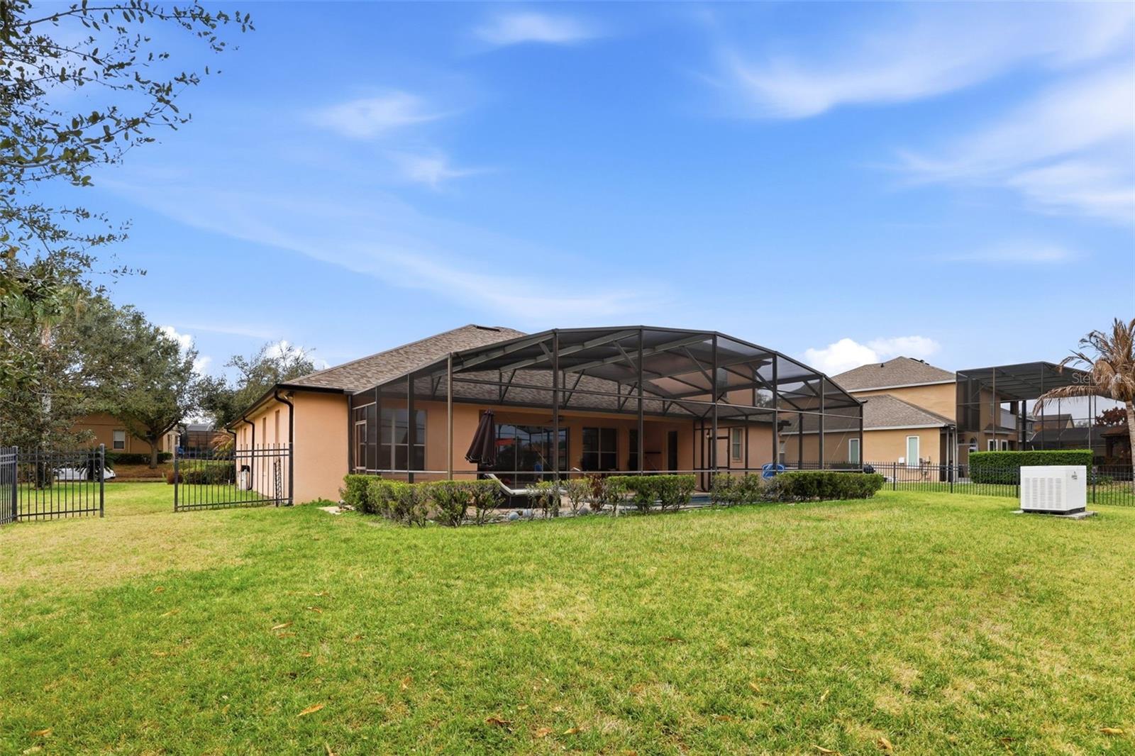 Image 19 of 28 For 9669 Westover Club Circle