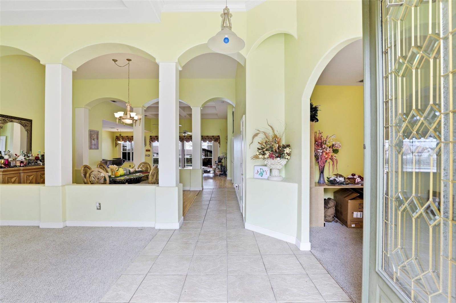 Image 4 of 28 For 9669 Westover Club Circle