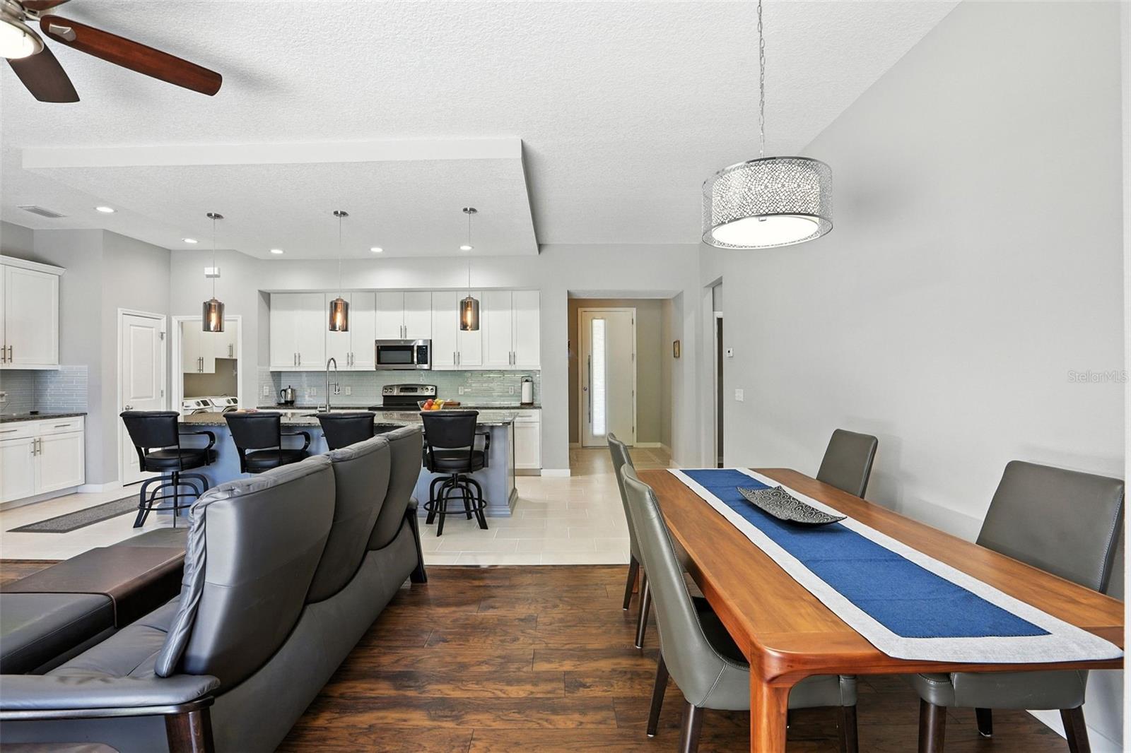 Image 15 of 63 For 1075 Chase Drive