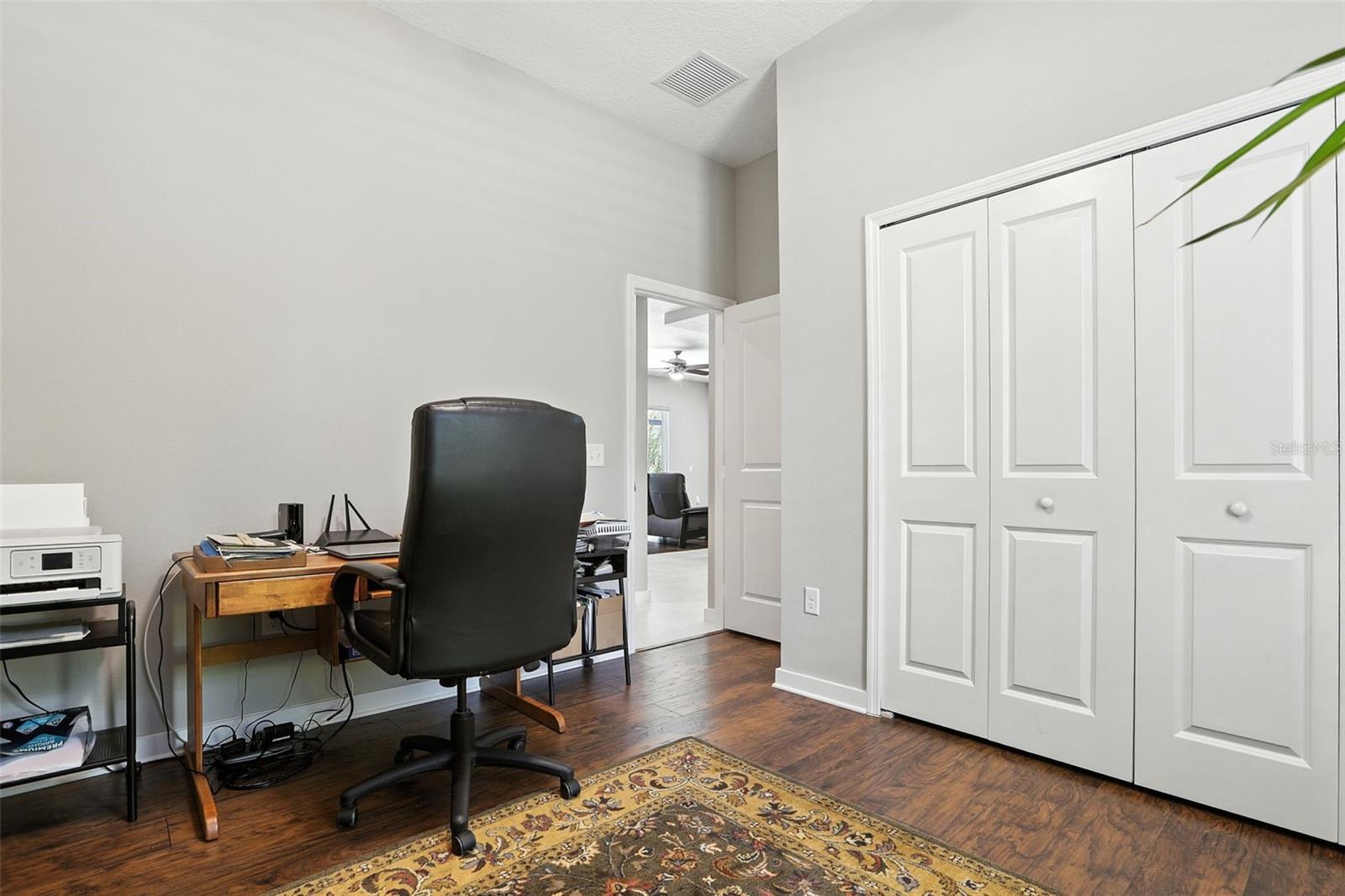 Image 26 of 63 For 1075 Chase Drive