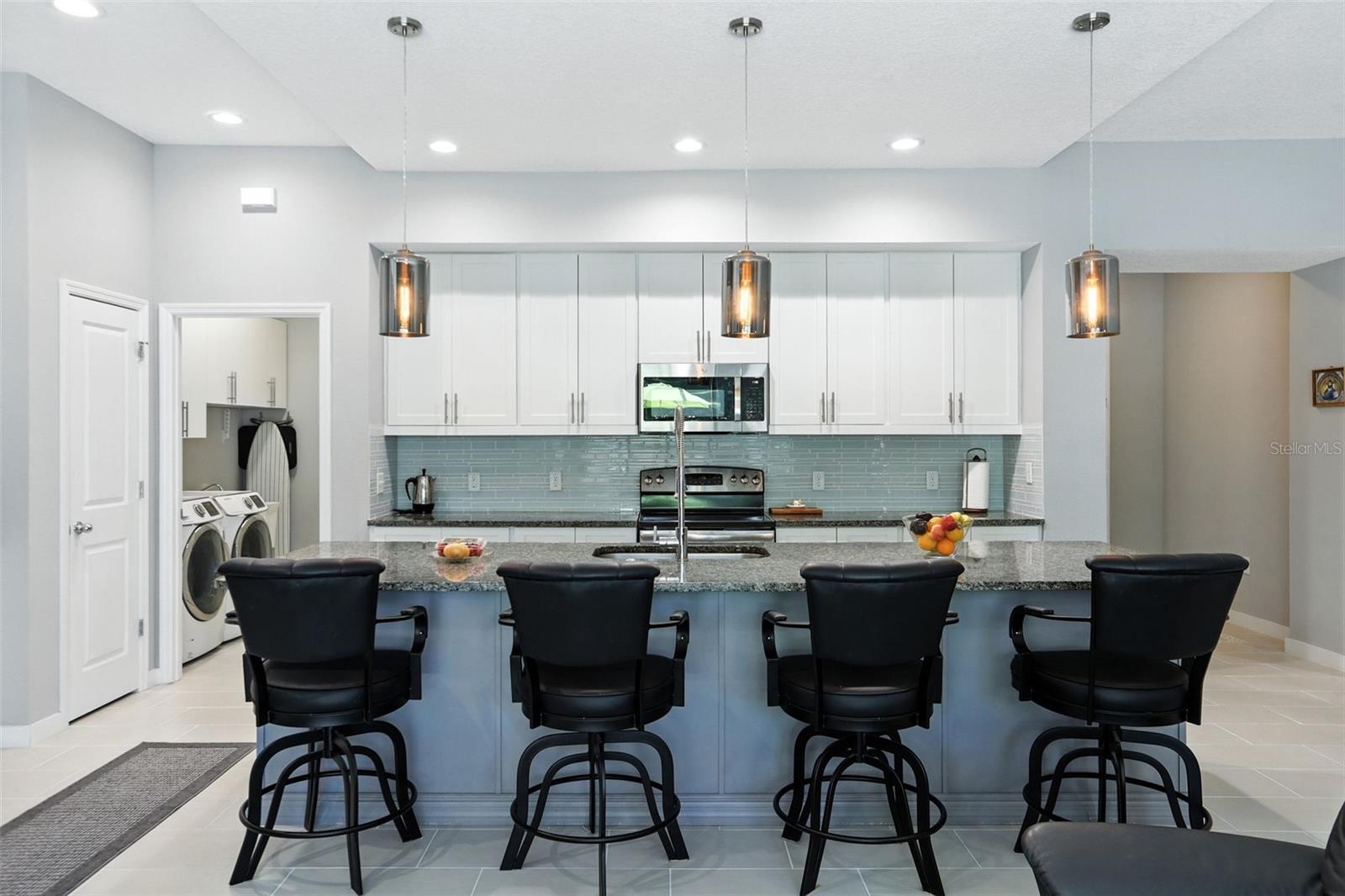 Image 9 of 63 For 1075 Chase Drive