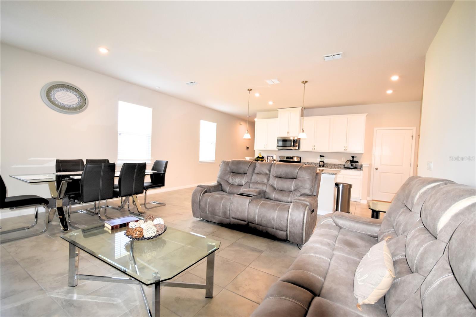 Image 8 of 27 For 2702 Pleasant Cypress Circle