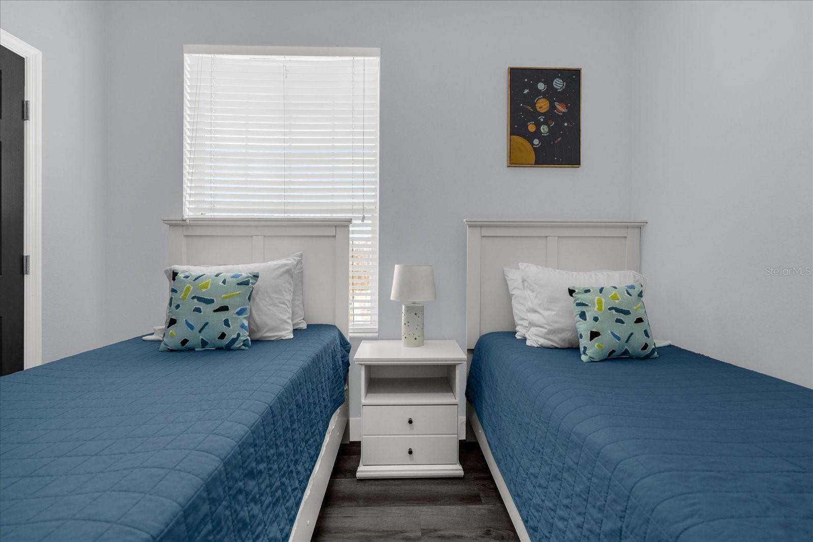 Image 16 of 25 For 7671 Comrow Street 303