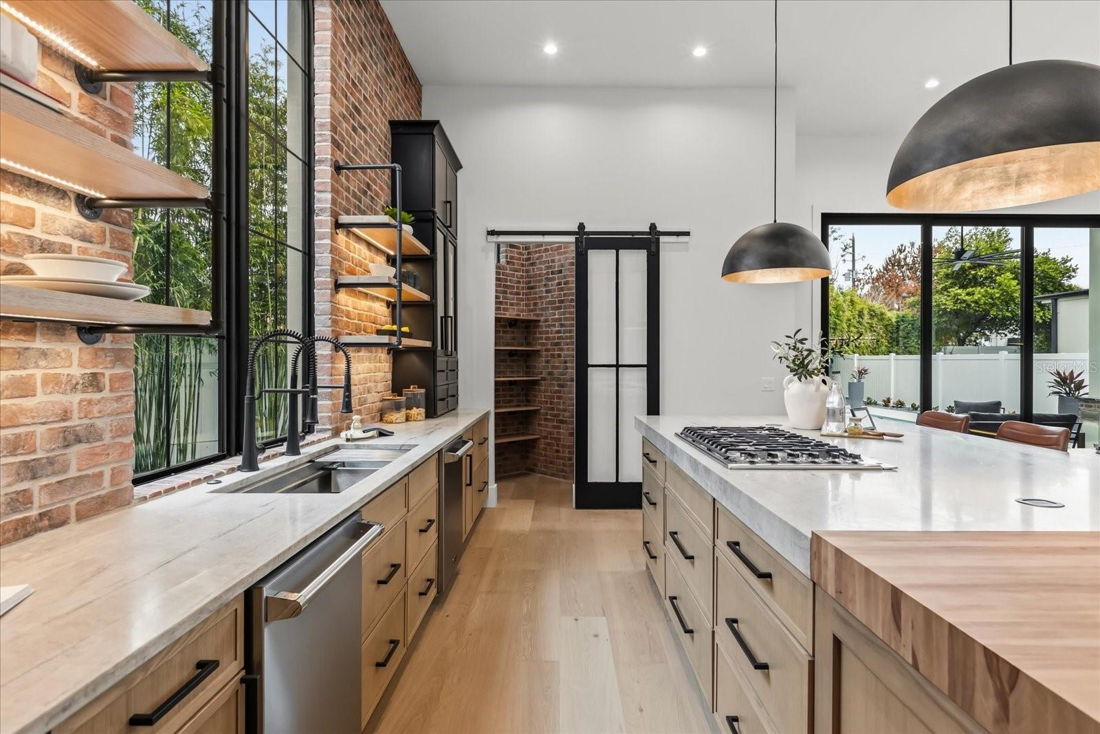 Image 21 of 46 For 629 Country Club Drive