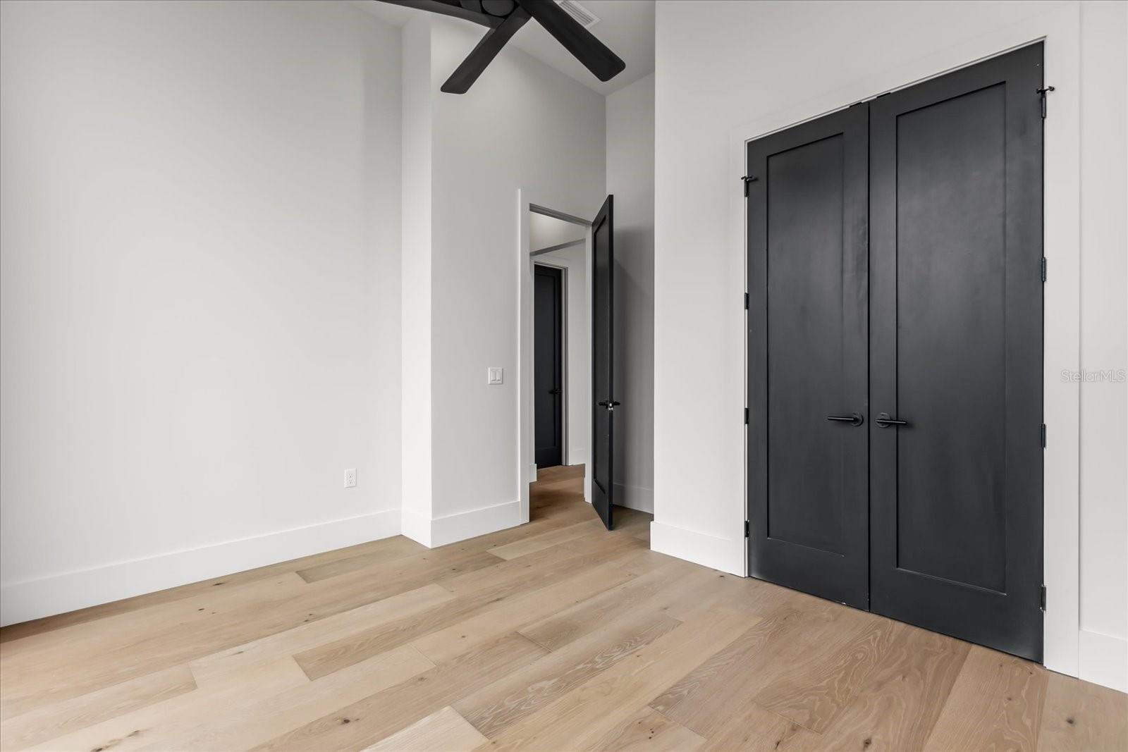 Image 27 of 46 For 629 Country Club Drive