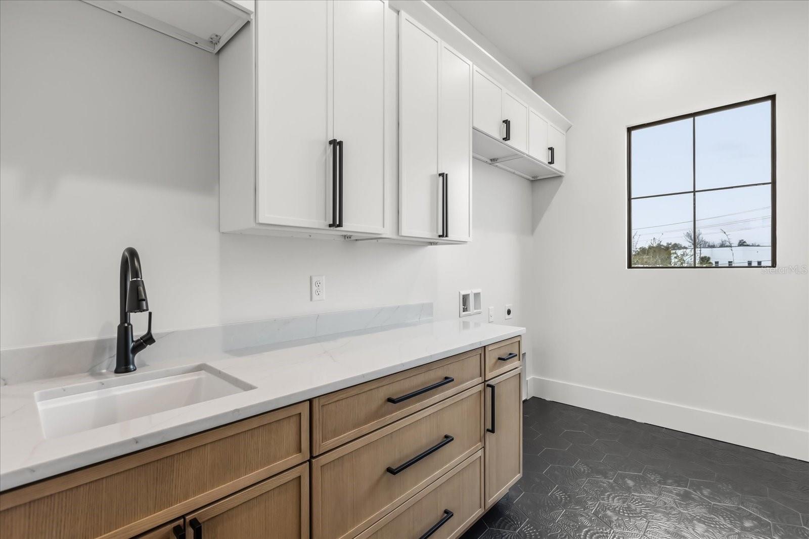 Image 28 of 46 For 629 Country Club Drive