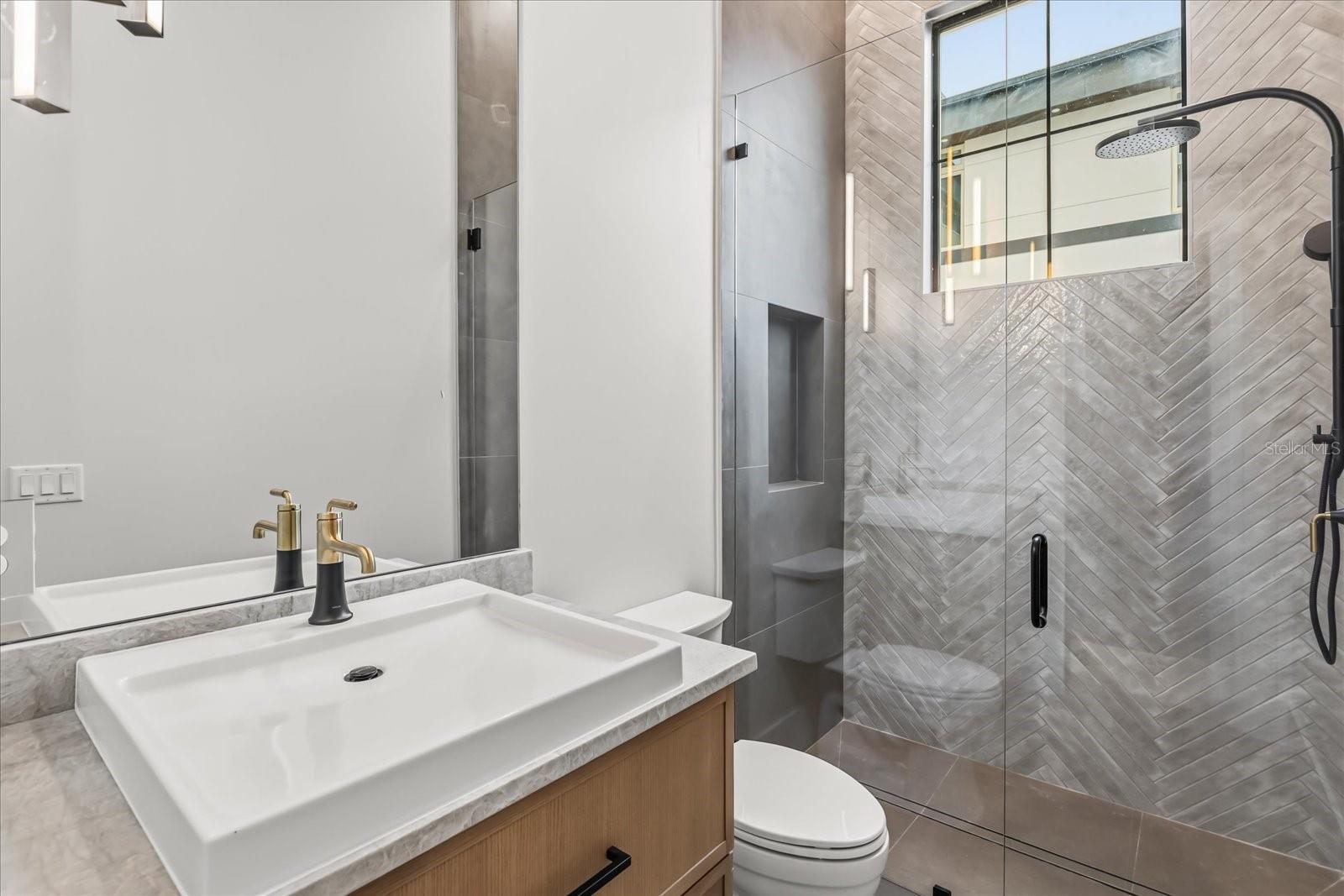 Image 41 of 46 For 629 Country Club Drive