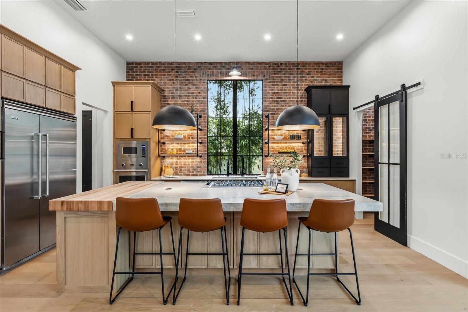 Image 7 of 46 For 629 Country Club Drive