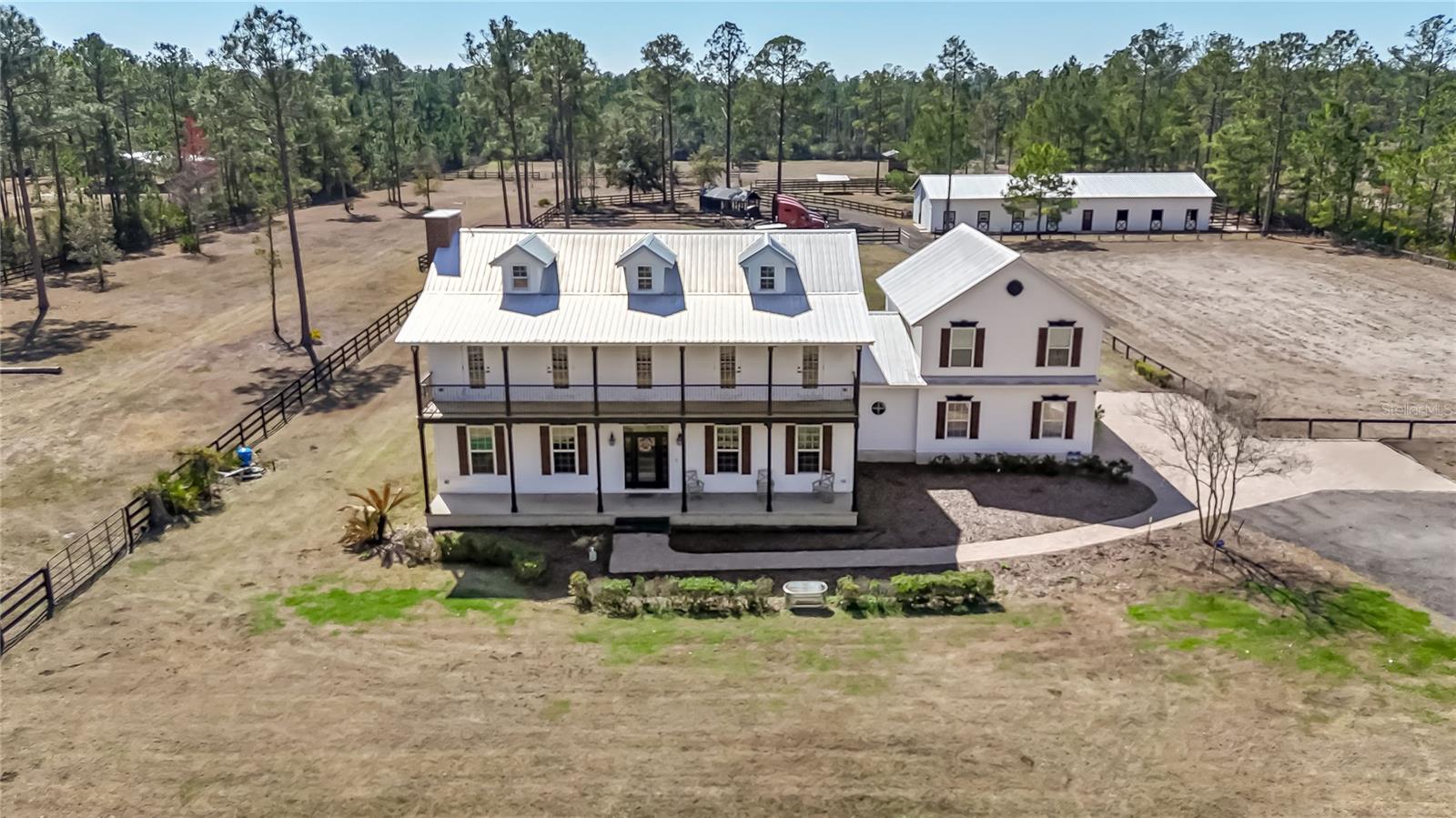 Image 3 of 66 For 34175 Steeple Chase Way