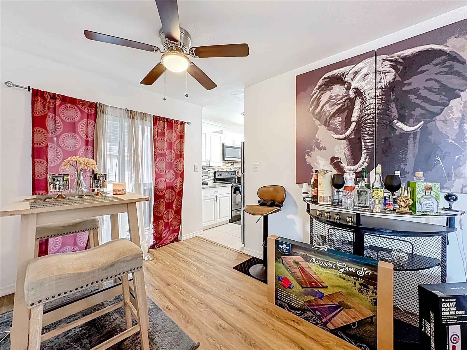 Image 11 of 35 For 741 Hillview Drive