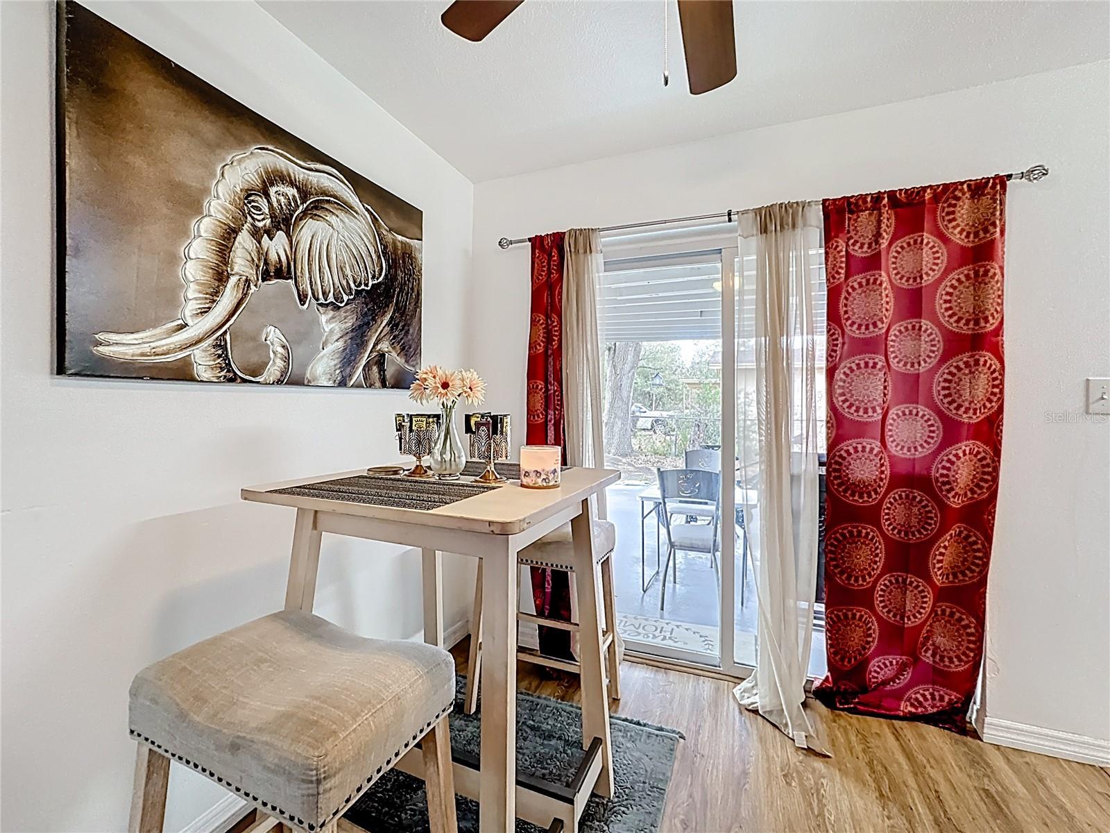 Image 12 of 35 For 741 Hillview Drive