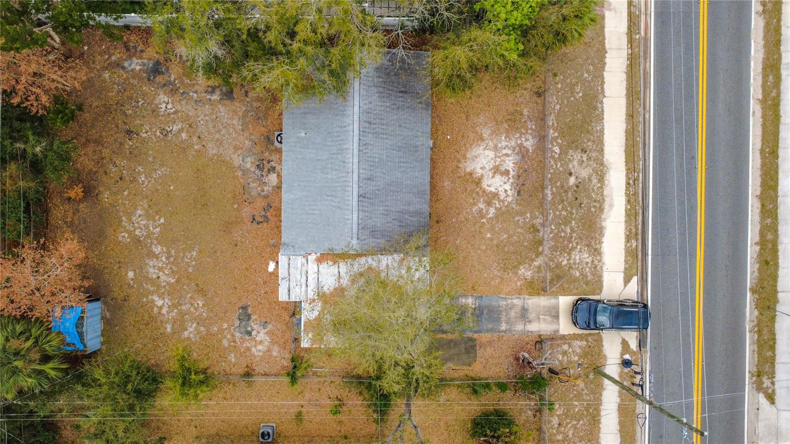 Image 28 of 35 For 741 Hillview Drive