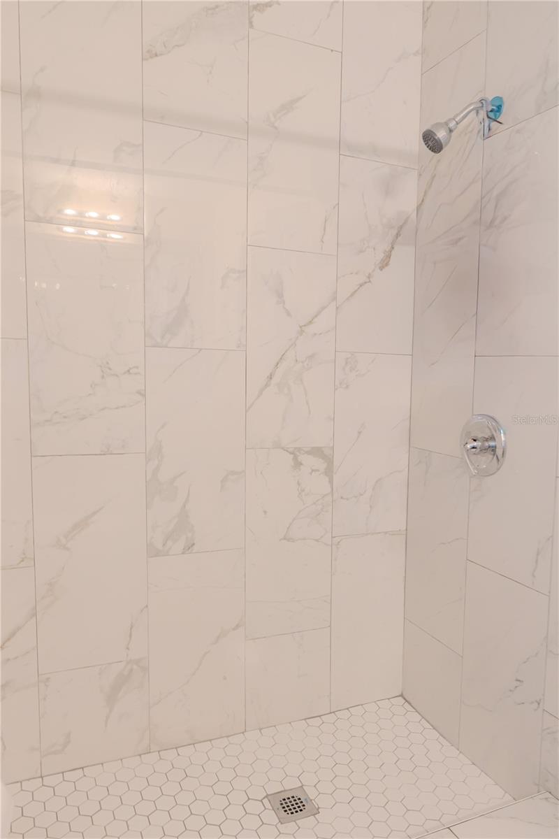 Image 32 of 39 For 6203 Tebbetts Drive